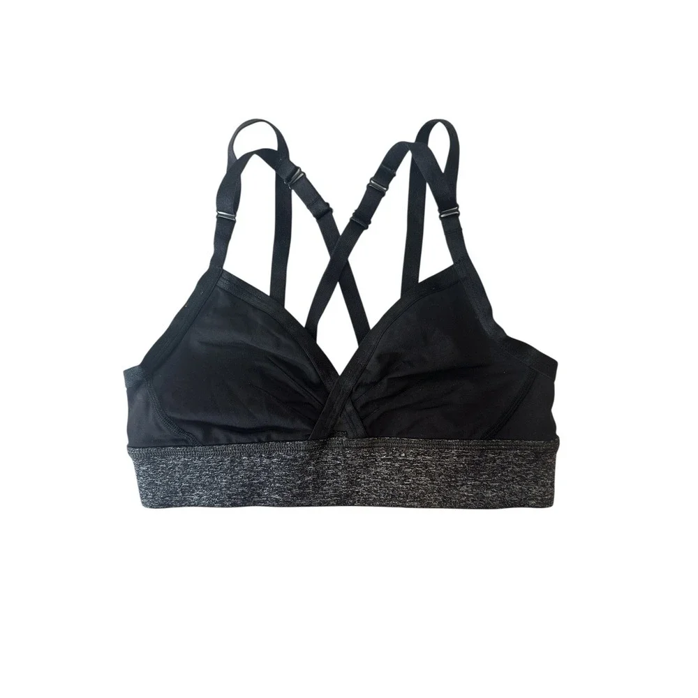 Lululemon if you're lucky sports bra‎ Womens Size 6 Athleisure Black Workout Gym - Picture 3 of 6
